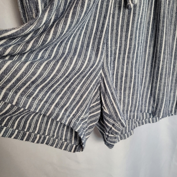 Old Navy Striped Linen Blend Resort Beachy Romper/Jumper Women's Size Large - Picture 5 of 11